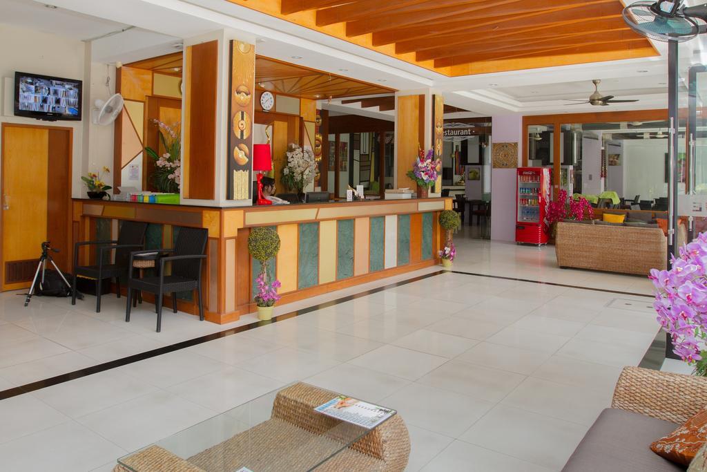 Chana Hotel Phuket Buitenkant foto