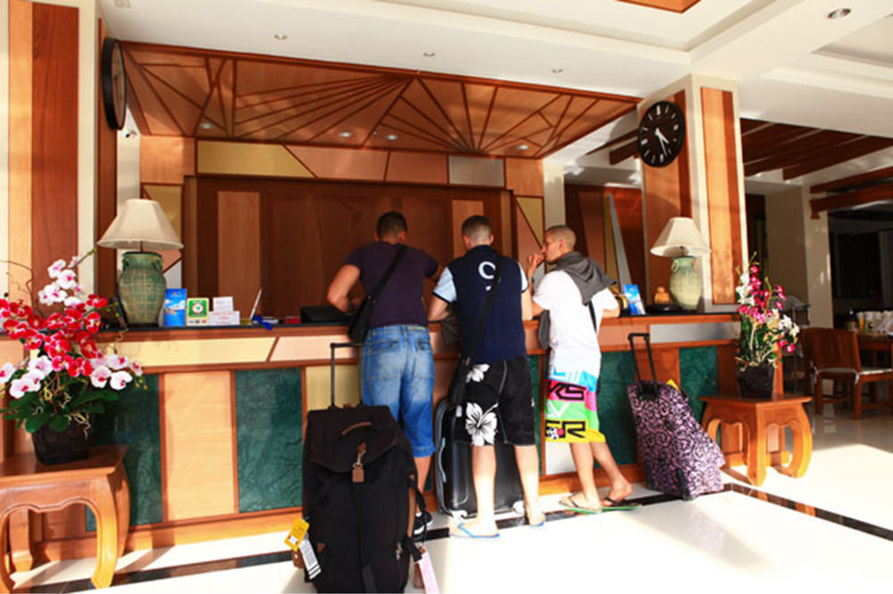 Chana Hotel Phuket Buitenkant foto