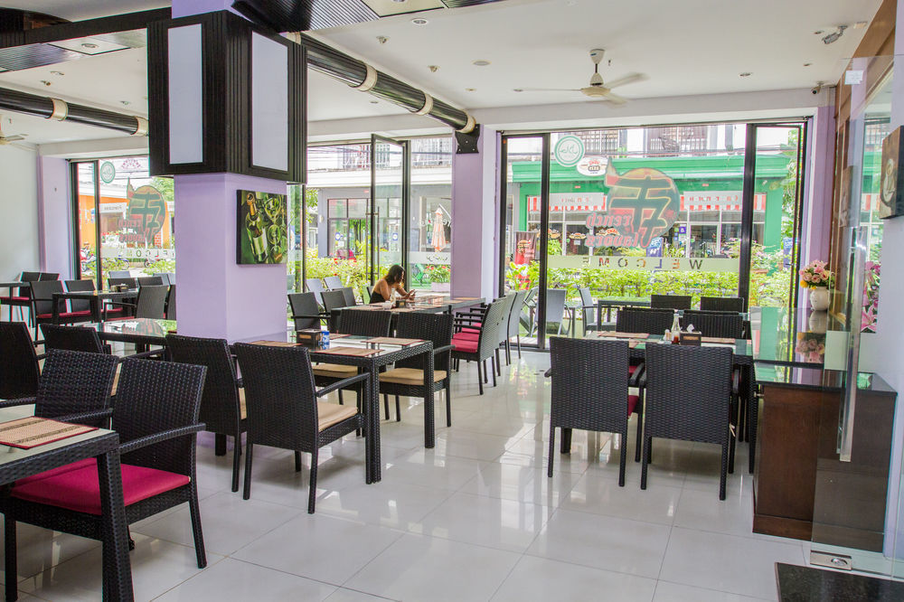 Chana Hotel Phuket Buitenkant foto